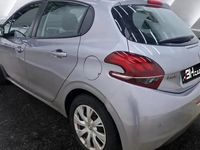 Occasion Peugeot 208 101 ch (74 kW) 2019 Noir Citadine