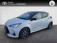 Occasion Toyota Yaris Hybrid 116 ch (85 kW) 2021 Biton blanc lunaire / toit noir Berline