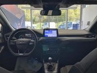 Occasion Ford Focus ST-Line 2023 Gris clair métallisé Berline