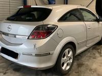 Occasion Opel Astra 126 ch (92 kW) 2005 Gris Coupé