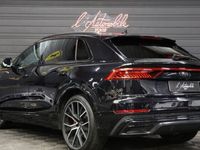 occasion Audi Q8 S-Line Toit ouvrant Matrix LED Eclairage d'ambiance Jantes 2