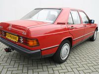 Occasion Mercedes 190 90 ch (66 kW) 1985 Rouge Berline
