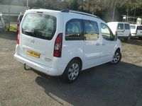 Occasion Citroën Berlingo SELECTION 116 ch (85 kW) 2014 Blanc Monospace