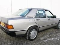 Occasion Mercedes 190 72 ch (52 kW) 1986 Gris Berline