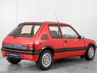 Occasion Peugeot 205 GTi 103 ch (75 kW) 1986 Rouge Citadine
