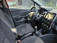 Occasion Renault Clio GrandTour Expression 90 ch (66 kW) 2013 Rouge Break