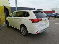 occasion Mitsubishi Outlander P-HEV Instyle 4WD Siege chauffant Coffre électrique