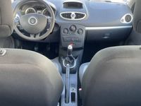 occasion Renault Clio III dci 75 expression portes (5 places-clim)