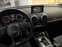 Occasion Audi A3 S-Line 150 ch (110 kW) 2018 Gris daytona nacré Berline