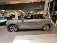 Nouvelle Audi A1 Sportback Design 116 ch (85 kW) 2026 Gris chronos métallisé noir mythe métallisé Citadine