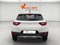 Occasion Kia Stonic 100 ch (73 kW) 2023 Blanc celeste SUV