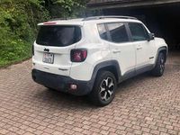 Occasion Jeep Renegade Trailhawk 179 ch (131 kW) 2022 Blanc SUV