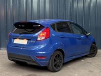 Occasion Ford Fiesta Ambiente 61 ch (44 kW) 2013 Bleu Citadine