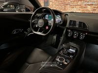 occasion Audi R8 Coupé V10 RWD 5.2 FSI 540 cv GRIS SUZUKA IMMAT FRANCAISE