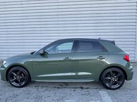 Occasion Audi A1 Sportback S-Line 95 ch (69 kW) 2025 Vert district métallisé gris manhattan métallisé Citadine