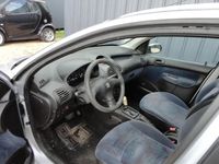 Occasion Peugeot 206 76 ch (55 kW) 1999 Gris Citadine