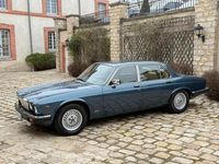 Occasion Jaguar XJ 205 ch (150 kW) 1984 Bleu Berline
