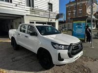Occasion Toyota HiLux 150 ch (110 kW) 2021 Blanc Pick-up