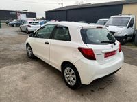 occasion Toyota Yaris Active 90 D-4d