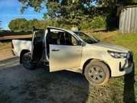 Occasion Toyota HiLux 150 ch (110 kW) 2023 Blanc Pick-up