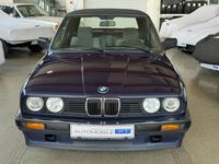 Occasion BMW 316 99 ch (72 kW) 1990 Bleu Cabriolet