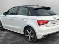 Occasion Audi A1 Sportback S-Line 86 ch (63 kW) 2014 Blanc Citadine
