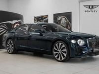 Nouvelle Bentley Continental Flying Spur 680 ch (500 kW) 2025 Black sapphire Berline