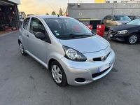 Occasion Toyota Aygo 69 ch (50 kW) 2010 Gris Citadine