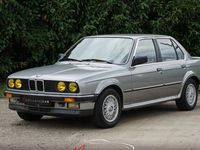 Occasion BMW 325 Sport Line 170 ch (125 kW) 1987 Gris Berline