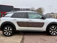 Occasion Citroën C4 Cactus Shine 100 ch (73 kW) 2015 Citadine