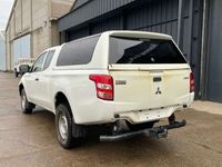 occasion Mitsubishi L200 CLUB CAB 2.4 DI-D 154 INVITE