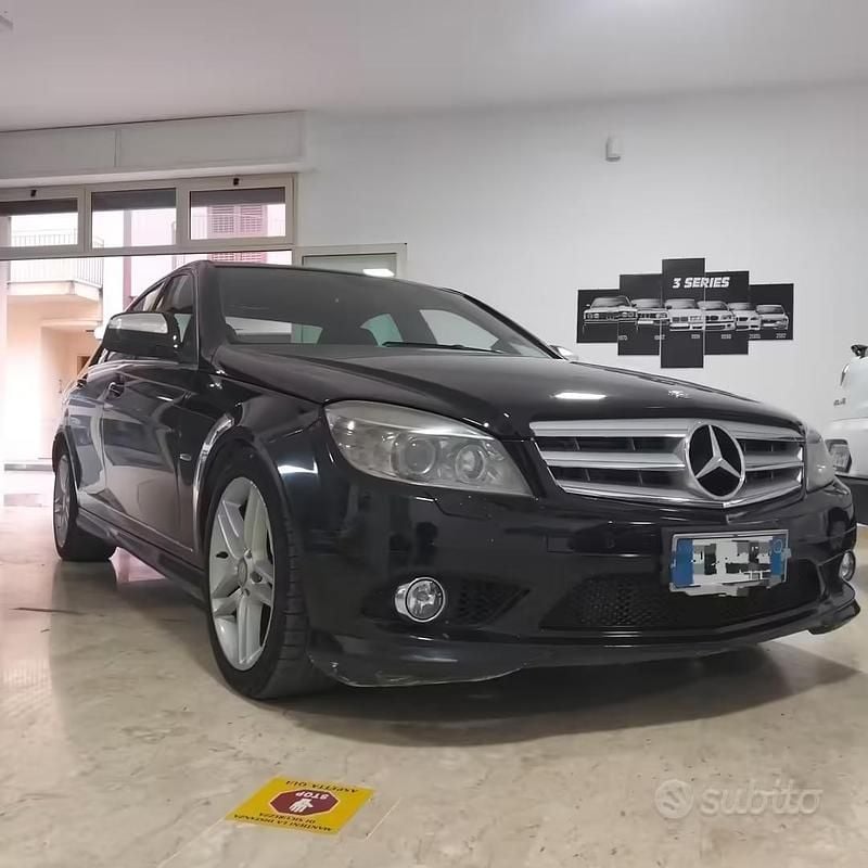 Usata Mercedes C32 AMG Avantgarde 224 CV (164 kW) 2008 Nero Berlina