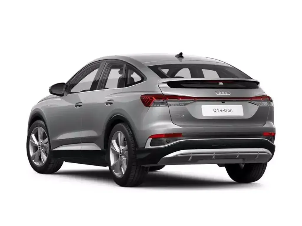 Nuova Audi Q4 Sportback e-tron S-Line 210 kW (286 CV) 2026 Grigio taifun metallizzato SUV