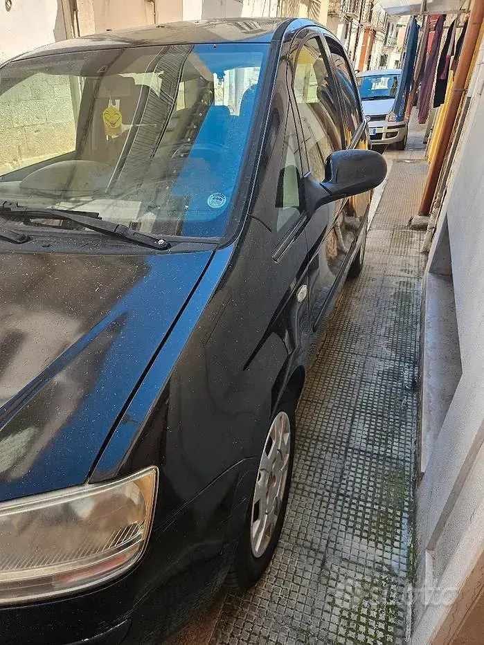 Usata Fiat Idea 90 CV (66 kW) 2010 Monovolume