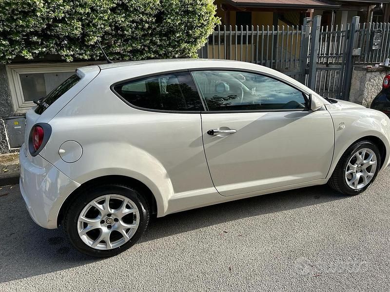 Usata Alfa Romeo MiTo 90 CV (66 kW) 2010 Utilitaria