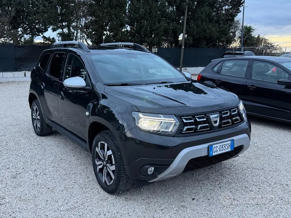 Usata Dacia Duster Prestige 116 CV (85 kW) 2021 Nero SUV