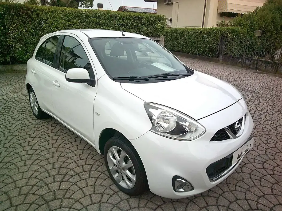 Usata Nissan Micra Comfort 80 CV (58 kW) 2017 Bianco Utilitaria
