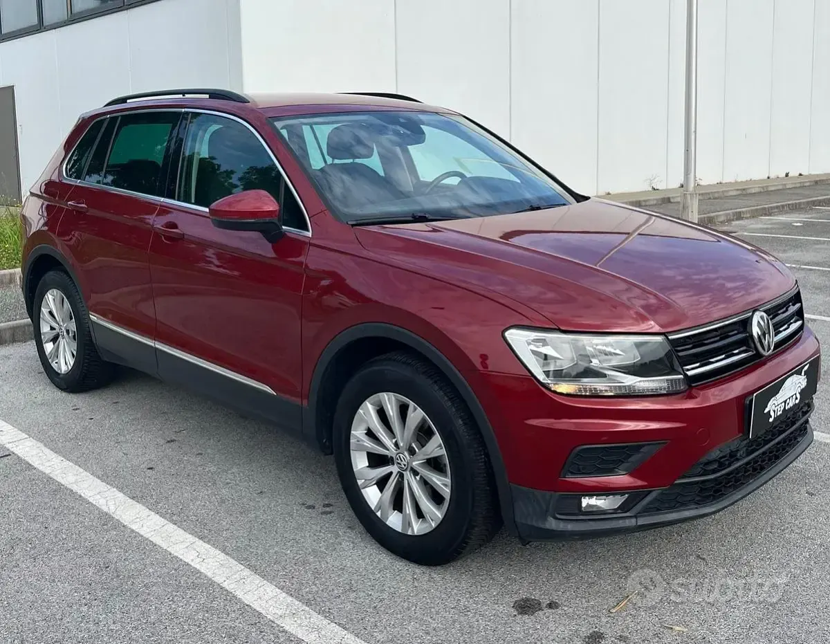 Usata VW Tiguan Executive 150 CV (110 kW) 2017 Rosso SUV