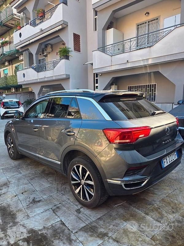 Usata VW T-Roc Style 116 CV (85 kW) 2019 SUV
