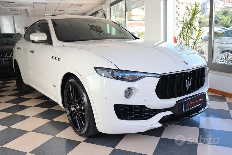 Usata Maserati Levante 430 CV (316 kW) 2017 Bianco SUV