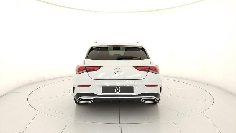 Begagnad Mercedes CLA200 Premium 163 HK (119 kW) 2020 Vit Sedan