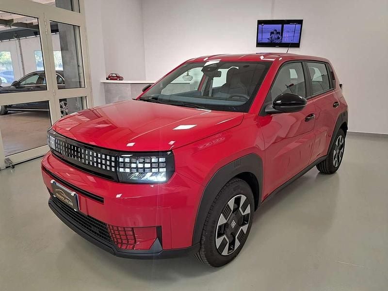 Rosso passione Nuova 2025 Fiat Panda Icon SUV | 18.900 € - Immagine 1/4