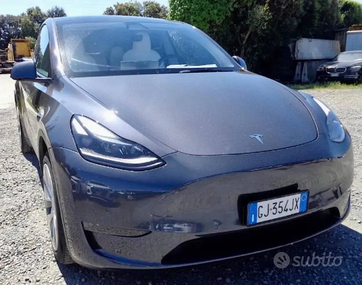 Usado Tesla Model Y Long Range AWD 152 kW (208 CV) 2022 Gris SUV