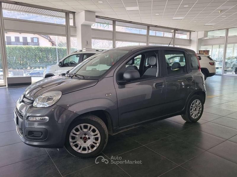 Usata Fiat Panda Pop 69 CV (50 kW) 2018 Grigio Utilitaria