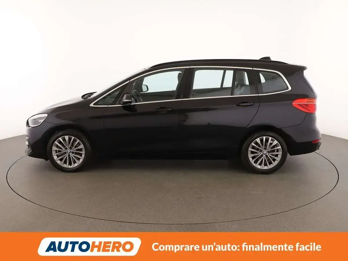 Usata BMW 218 Gran Tourer Luxury Line 150 CV (110 kW) 2021 Nero Monovolume