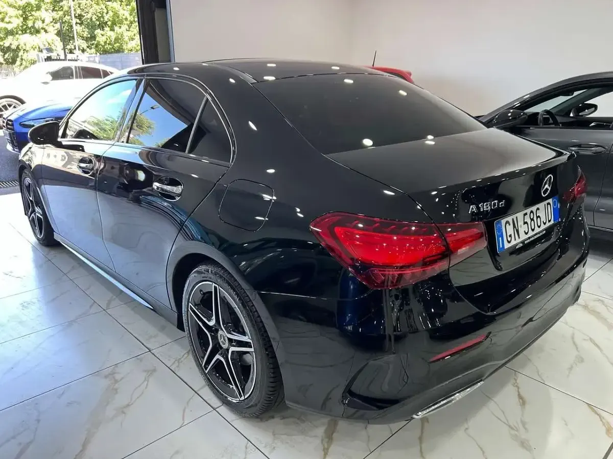 Usata Mercedes CLA200 Business 136 CV (100 kW) 2023 Other Coupé
