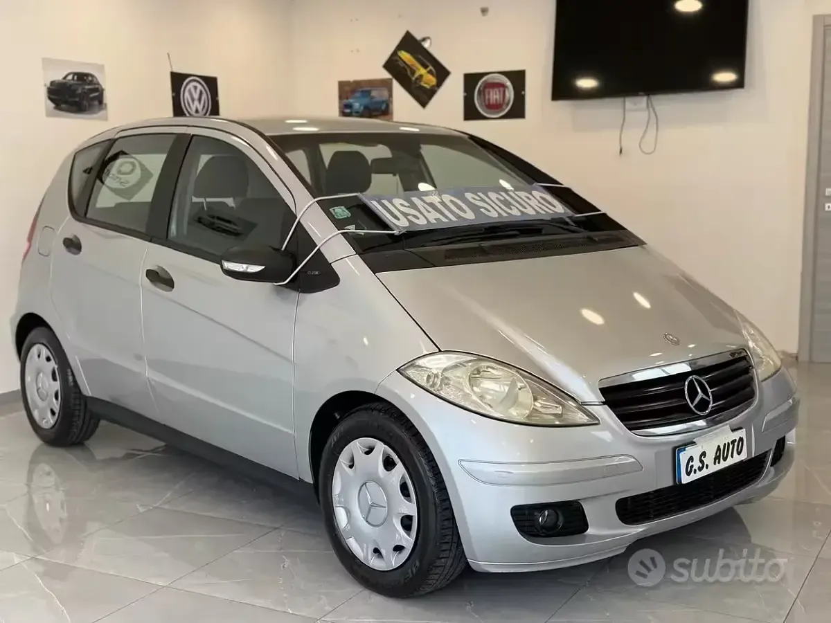 Usata Mercedes A180 Avantgarde 109 CV (80 kW) 2006 Grigio Berlina