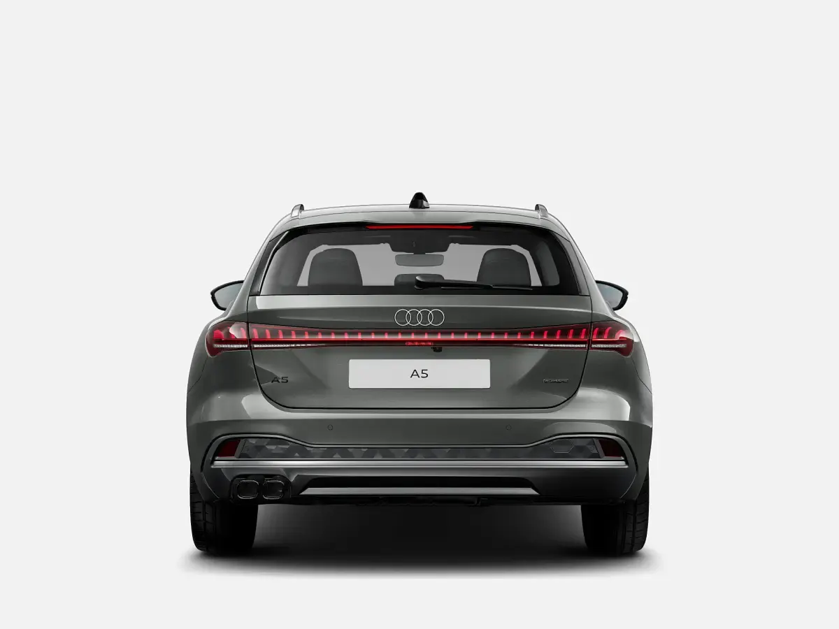 Nuova Audi A5 Advanced 204 CV (150 kW) 2026 Grigio chronos metallizzato Station wagon