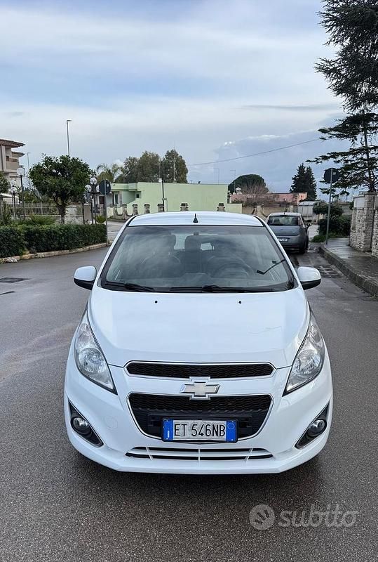Usata Chevrolet Spark 68 CV (50 kW) 2014 Bianco Utilitaria