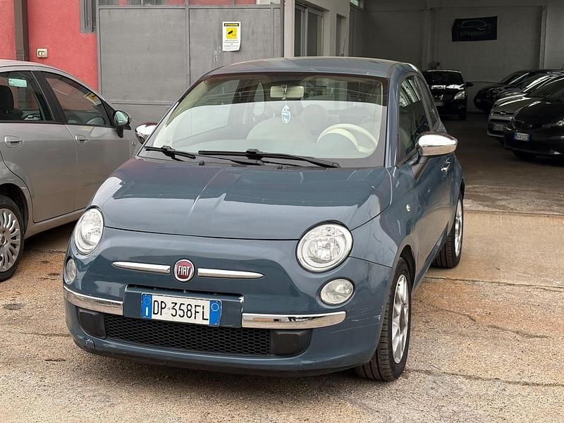 Usata Fiat 500 Lounge 69 CV (50 kW) 2009 Blu Cabrio